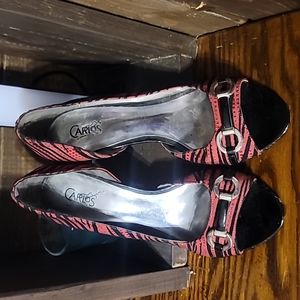 Worn Designer shoes, Carlos by Carlos Santana, Size 8.5 Red/Black striped pumps.